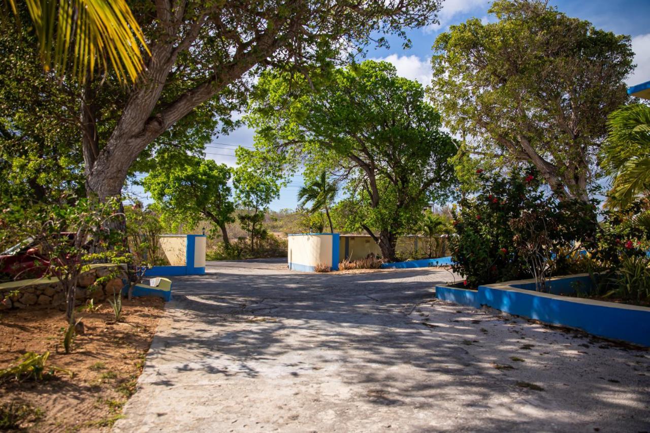 Easy Corner Villas Sandy Ground Village Exterior foto
